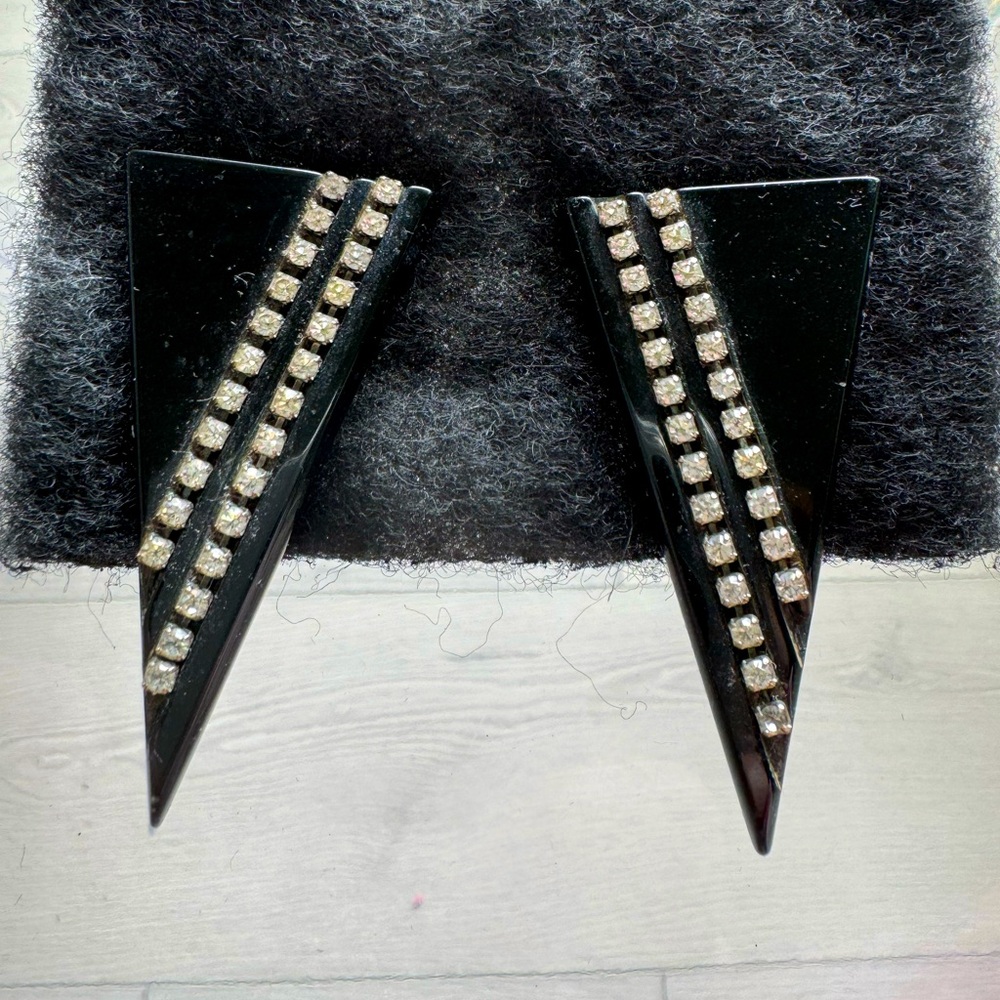 Vintage Black & Crystal Retro Style Clip On Earrings